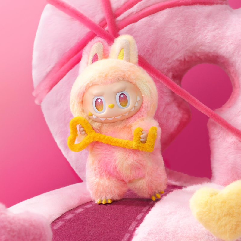 Llavero de peluche Labubu Loyalty - Edición Big Into Energy